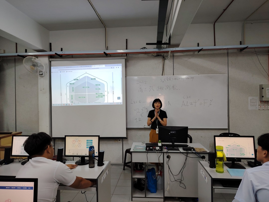 107 Chinese High School Batu Pahat 01 1080 pixels
