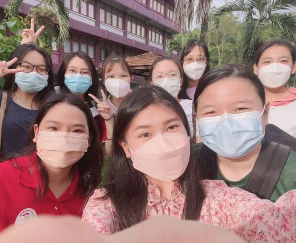 疫情打乱升学步伐    考师范课程开拓新方向